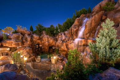 Wallpapers Parks Waterfalls Stones Disneyland Street Lights Night ...