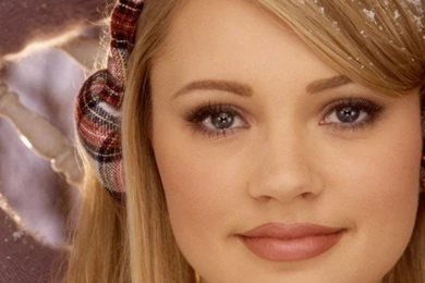 Cool Girls Wallpapers for Phones Img1.jpg