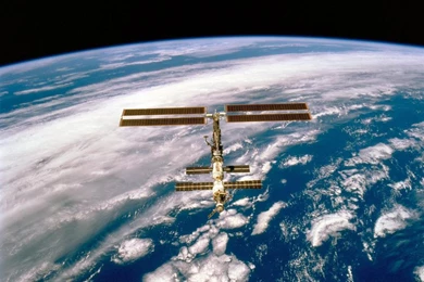 Digital Quotes: International Space Station Wallpapers