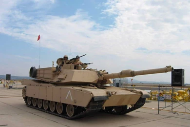 Battle Tank M1A1 Abrams Wallpaper,