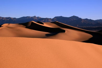 Sand Dunes Wallpapers
