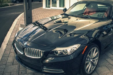 BMW Z4 Black iPad Wallpapers Download