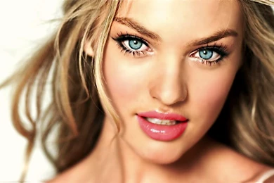 Awesome Candice Swanepoel Pictures