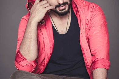 Arjun Kapoor Latest Hairstyle Name, Haircut & Beard Styles With HD ...