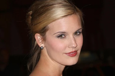 Maggie Grace Wallpapers