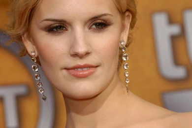 Maggie Grace 1280x960 High Resolution Wallpapers