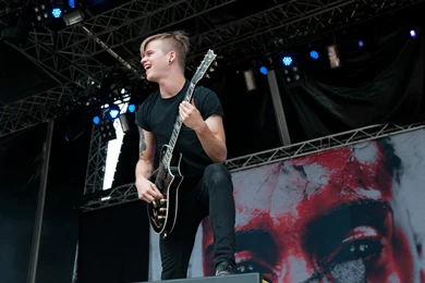 BLESSTHEFALL Metalcore Screamo Hardcore Concert Guitar Wallpapers ...