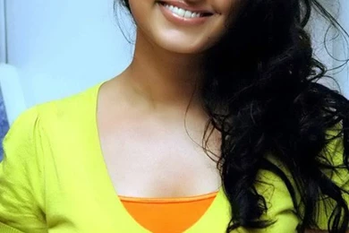 Heroine Sneha Hot Without Saree Hot Sexy Photos Wallpaper Images ...