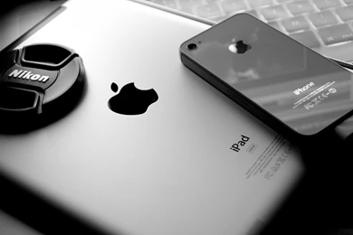 Black And White Apple Inc. iPad Apples iPhone 4 : Desktop And ...
