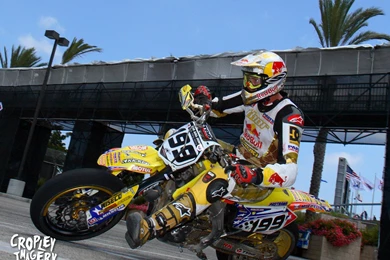 Travis_pastrana 3 1600x1200.jpg