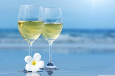 White Wine Glasses HD Desktop Wallpapers : High Definition ...