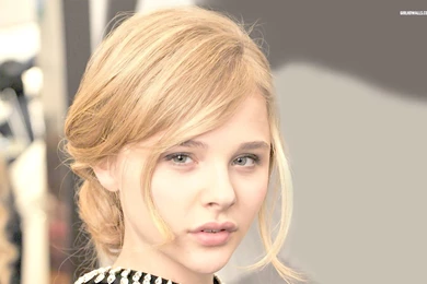 Chloe Moretz Photo HD Wallpapers