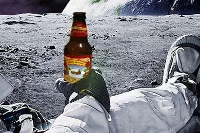 Astronaut Drinking Beer S4 Wallpapers