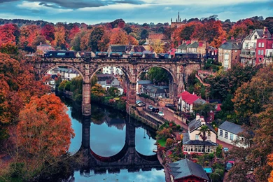 River Nidd Knaresborough England Bridge Train Fall Reflection ...