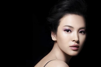 1920x1200px Song Hye Kyo 240 KB