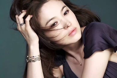 Song Hye Kyo Wallpapers – Beautiful Korean Artist Without Plastic ...