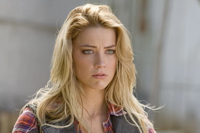 20 Gorgeous HD Amber Heard Wallpapers   HDWallSource.com
