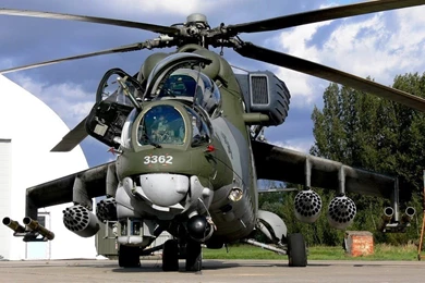 Clicswallpaper: Mil Mi 24 Hind Attack Helicopter Wallpapers 2