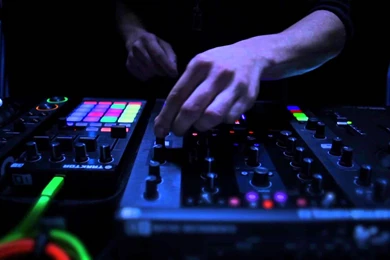 DJing Wallpapers   Wallpapers Zone