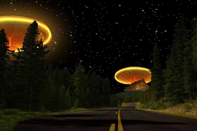 UFO OVER CHOSEN MOUNTAIN WALLPAPER   (