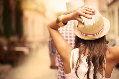Girls With Hat Wallpapers