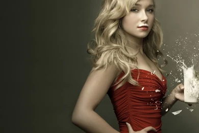 Hayden Panettiere Wallpaper HD   HDWallpaperSets.Com