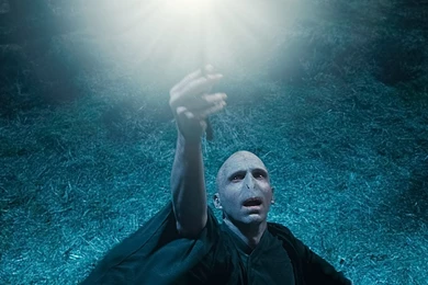 Voldemort Casting A Spell Desktop Wallpapers