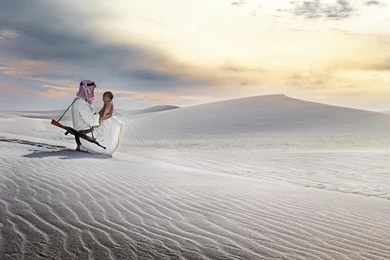 Wallpapers Father And Son In The Desert With Rifle   1920 X 1259 ...