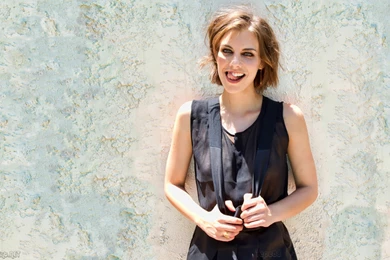 19 Beauty Actress HD Lauren Cohan Wallpapers Collections   Yoanu.com