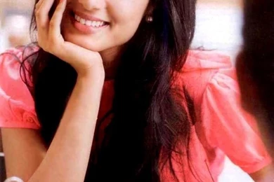 Sonal Chauhan Sweet HD Wallpaper Images