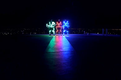 Light Emitting Dudes7 – Fubiz Media