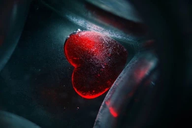 You Are Watching The Crystal Red Hearts Wallpapers, Crystal Red ...