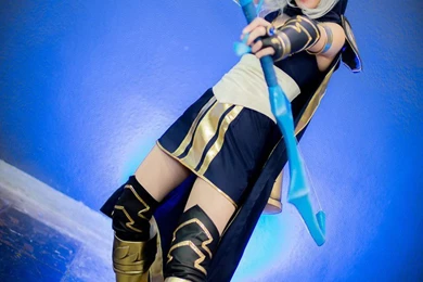 Browsing Costumery On DeviantArt