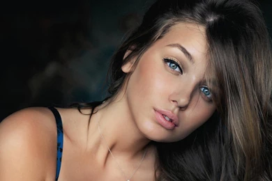 Daria Konovalova Wallpapers