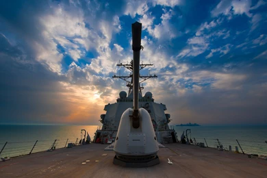 File:US Navy 110322 N 0176M 001 The Guided missile Destroyer USS ...