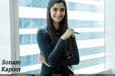 Sonam Kapoor Wallpapers