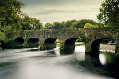 Stone Bridge Over The Gearhameen River   Ireland Wallpapers