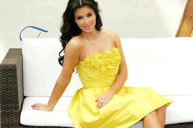 Kim Kardashian Wallpapers (2338) Celebrity