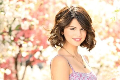 Selena Gomez HD Wallpapers