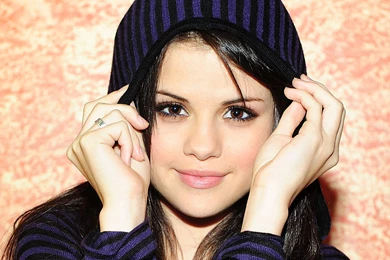 Selena Gomez HD Wallpapers