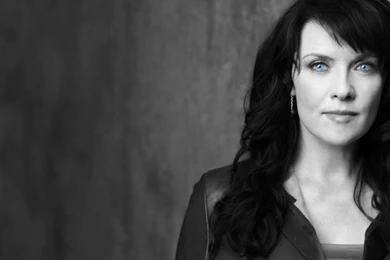 Amanda_tapping_wallpaper_by_darkyorik d4i45d4.png