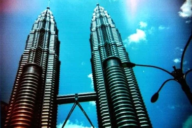 Klcc Lomo Holga Pixca By Hellomo On DeviantArt
