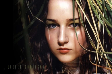 Leelee Sobieski Wallpapers