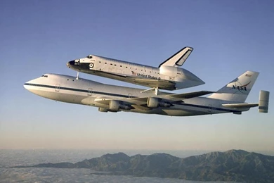 PIGGYBACK SPACE SHUTTLE ATLANTIS AND BOEING 747 WALLPAPER ...
