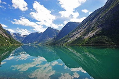 Mirror High Quality Wallpapers