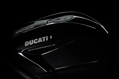 Ducati Bike Models   Ducati Streetfighter 1100 Wallpapers