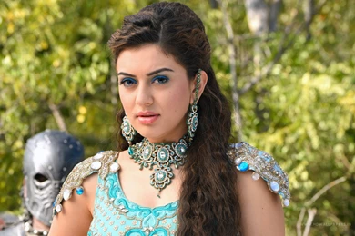 Hansika Motwani Pics Wallpapers Download