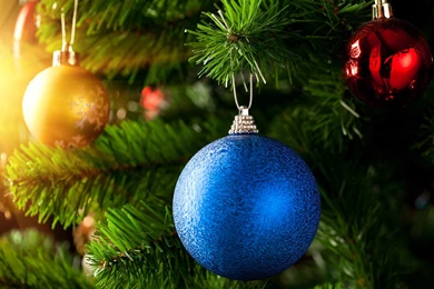 Nice Beautiful Blue Christmas Ball Wallpapers