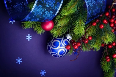 22+ Holiday Wallpapers, Backgrounds, Images