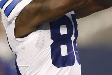 Download Wallpapers 750x1334 Dez Bryant, Dallas Cowboys, Football ...